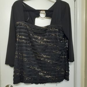 Black and sequenced quarter sleeve shirt